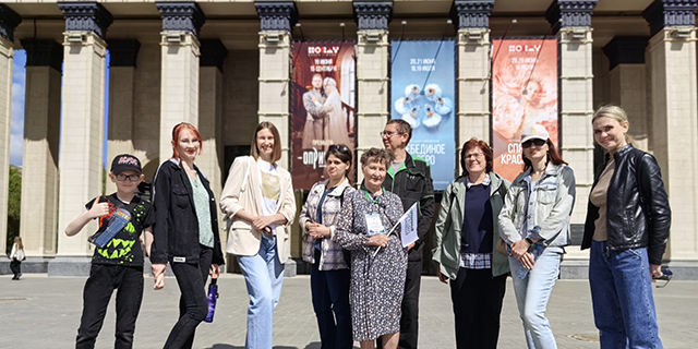 09.06.2024 Новосибирск. Пешая экскурсия по центральной площади имени В. И. Ленина